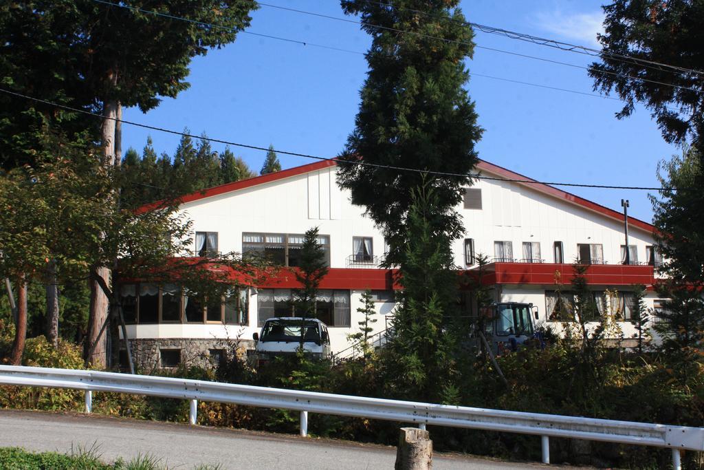 Hotel St. Malte Hakuba Buitenkant foto